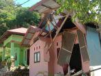 KECELAKAAN-Teras-rumah-dan-warung-milik-warga-di-Desa-Pontolo.jpg