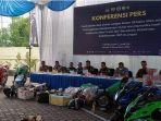 Kepala-Bea-Cukai-Langsa-Sulaiman-tengah-bersama-Forkopimda.jpg
