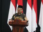 Ketua-DPRD-Provinsi-Gorontalo-Thomas-Mopili-saat-memberikan-sambutan.jpg