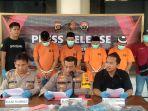 Konferensi-pers-kasus-kematian-pria-di-depan-SPBU-Marisa-Kabupaten-Pohuwato.jpg