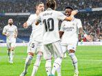 Luka-Modric-vs-Sevilla.jpg