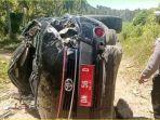 Mobil-dinas-ditumpang-Camat-Marisa-mengalami-kecelakaan.jpg