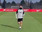 Mohamed-Salah-berlatih-di-tempat-latihan-AXA-di-Kirkby.jpg