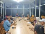 POLEMIK-LIMBAH-Rapat-Dengar-Pendapat-RDP-di-DPRD-Kabupaten-Gorontalo.jpg