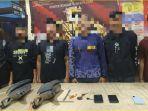 Para-pelaku-pencurian-knalpot-berhasil-dibekuk-polisi-usai-aksi-mereka-tertangkap-basah.jpg