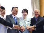 Sanae-Takaich-keempat-dari-kiri-menang-telak-dalam-pemilihan-Perdana-Menteri-Jepang.jpg