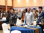 Sekretaris-Daerah-Gorontalo-Sofian-Ibrahim-saat-menghadiri-Rapat-Koordinasi.jpg