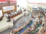 Suasana-di-ruang-sidang-DPRD-Provinsi-Gorontalo.jpg