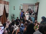Suasana-rumah-keluarga-Arman-Mohamad.jpg