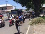 Warga-Berlarian.jpg