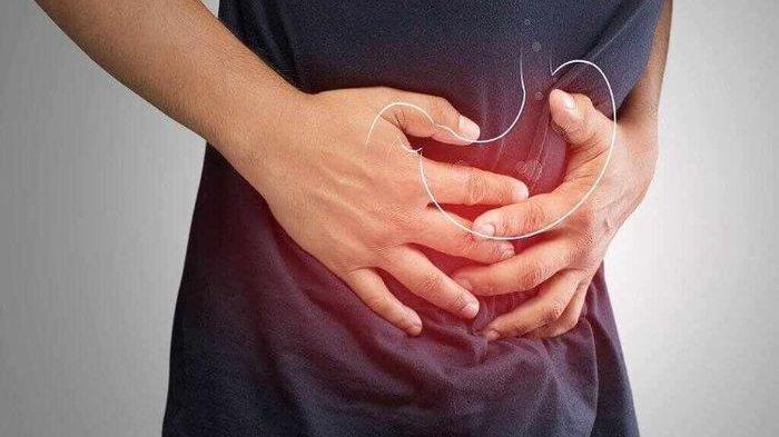 ilustrasi seseorang yang mengalami asam lambung