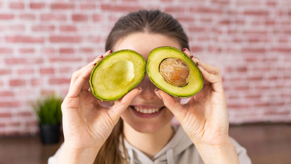 8 Fakta Alpukat untuk Meningkatkan Kesuburan dan Peluang Kehamilan