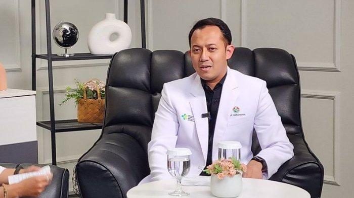 dr. Moh Zakky Fananie Sp. JP