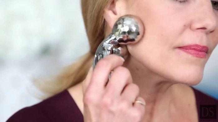 Facial Tools Berfungsi Memperlancar Aliran Darah, Bukan Membentuk Wajah V-Shape