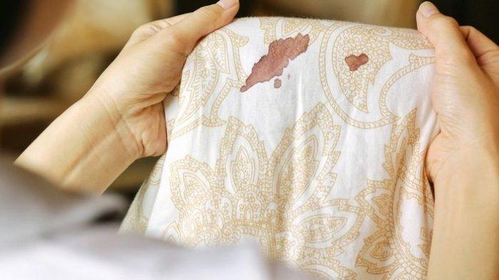 dr. Ari Ayat Santiko, Sp.OG: Keluarnya Flek Menjadi Gejala Keguguran yang Bisa Dideteksi