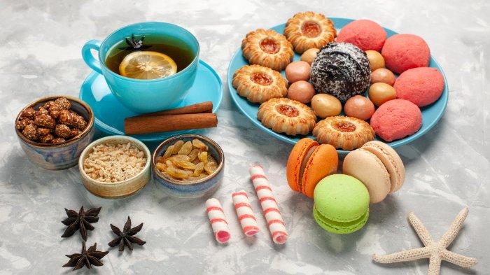 Ilustrasi makanan tinggi gula yang dapat melonjakkan gula darah dan menghambat penurunan berat badan