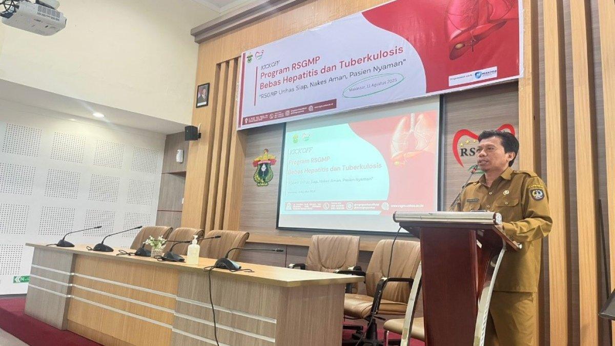 Sambutan Kadis Kesehatan Prov Sulses Dr. dr. H. M. Ishaq Iskandar, M.Kes., MM., MH), dalam rangka kikck off Gerakan Bebas Hepatitis & TBC di RSGMP Unhas