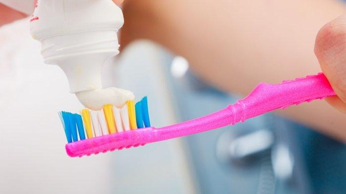 Perhatikan 2 Kandungan pada Pasta Gigi yang Tak Boleh Digunakan Setiap Hari