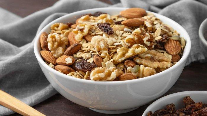 Ilustrasi sereal gandum utuh, makanan yang harus ada di dalam piring ibu hamil untuk mendukung kesehatan ibu dan janinnya