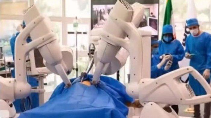 dr. Phedy, Sp. OT(K) Spine Sampaikan Metode Teknologi MInimal Invasif : Robotic Navigation