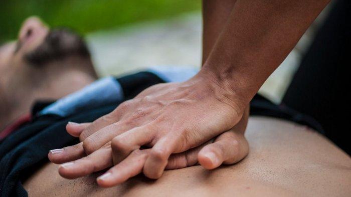 CPR yang Dilakukan oleh Orang Awam Bisa Menyebabkan Patah Tulang Rusuk? Begini Penjelasan dr. Siswo