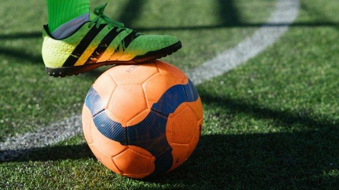 Ilustrasi sepak bola, olahraga yang harus dihindari oleh pasangan yang sedang menjalankan program hamil