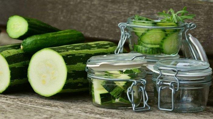Ilustrasi zucchini, makanan rendah kalori dan tinggi serat yang bagus untuk menurunkan berat badan