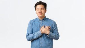 Banyak-bersyukur-dapat-menyehatkan-jantung-dan-mencegah-penyakit.jpg