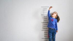 stunting-1.jpg
