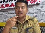 ade-bhakti-sosok-camat-berprestasi-dicopot-gara-gara-nasi-goreng-4.jpg