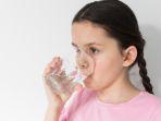 anak-minum-air-putih111.jpg