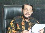 anwar-usman-di-gedung-mahkamah-konstitusi-mk-gambir-jakarta-pusat-rabu-8112023.jpg