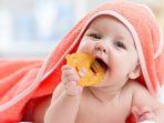 bayi-tumbuh-gigi-6.jpg
