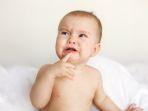 bayi-tumbuh-gigi-9.jpg