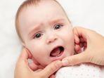 bayi-tumbuh-gigi.jpg