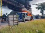 bus-terbakar.jpg
