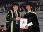 ijazah-gibran-rakabuming-raka-disebut-palsu-dan-dituding-beli-ijazah-gibran-takono-kampusku.jpg