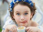ilustrasi-anak-minum-kopi.jpg