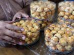ilustrasi-kue-lebaran.jpg