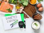 ilustrasi-penderita-diabetes-mengontrol-pola-makan.jpg