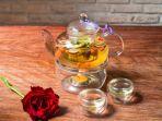 ilustrasi-teh-herbal-yang-kaya-khasiat.jpg