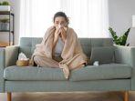 ilustrasi-wanita-menderita-pneumonia-atau-paru-paru-basah.jpg