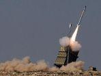 iron-dome-milik-israel-mendadak-rusak-rudal-yang-ditembak-ke-gaza-berbalik-arah-jatuh-di-tel-aviv.jpg