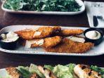 memasak-ikan-dengan-cara-digoreng-dapat-merusak-kandungan-omega-3-dan-vitamin-d.jpg