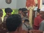 polisi-lakukan-olah-tempat-kejadian-perkara-tkp-pembunuhan-bocah-di-kecamatan-silo-jember.jpg