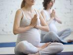yoga-ibu-hamil-17.jpg