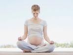 yoga-ibu-hamil-2.jpg