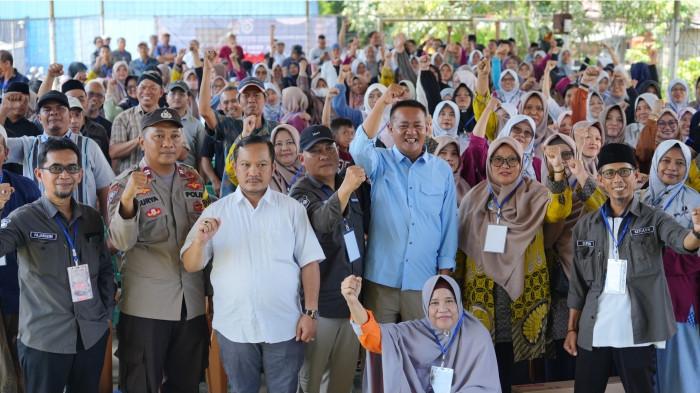 2 Anggota Komisi IX DPR RI, H. Obon Tabroni Sosialisasi di Kabupaten Bekasi pada Minggu, (12/3).