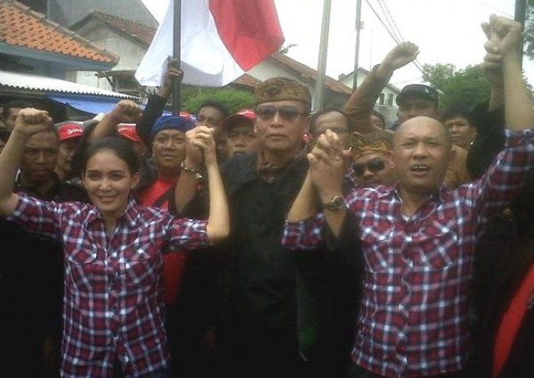 Baju Kotak-kotak Bekas Jokowi Disumbangkan ke Paten