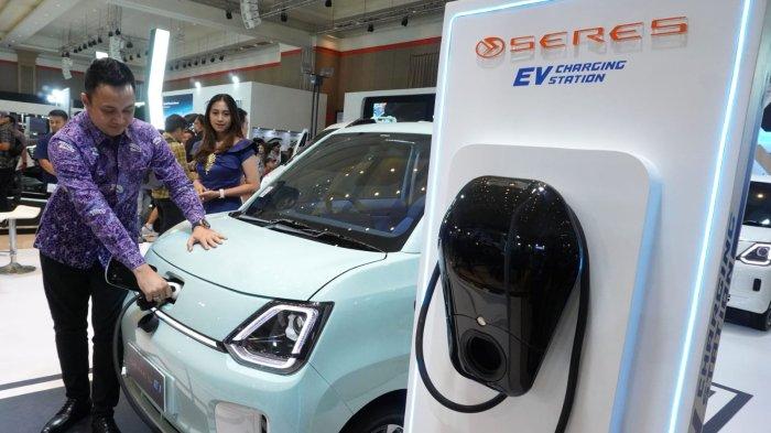 Kendaraan Listrik Seres E1 Type B dan L Hadir di GIIAS Bandung 2023